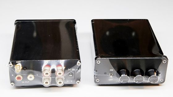पेशेवर पावर एम्पलीफायर के लिए एल्यूमीनियम सामग्री के साथ 100W*2 ब्लूटूथ 5.0 ऑडियो एम्पलीफायर बोर्ड