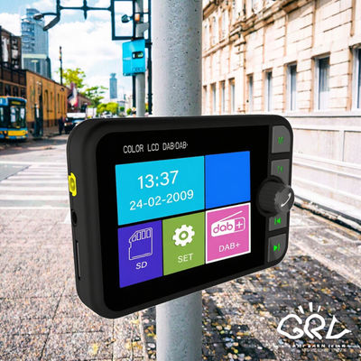 2.4-इंच रंगीन एलसीडी डीएबी/डीएबी+ रेडियो रिसीवर बीटी वायरलेस संगत एमपी3 प्लेयर एफएम कार डिजिटल सिग्नल प्रसारण 1 वर्ष के लिए